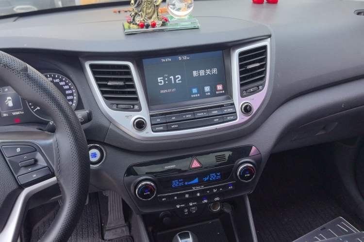 Used Hyundai Tucson 2018 1.6T Dual-Clutch Two-Wheel Drive 15th Anniversary Special Edition