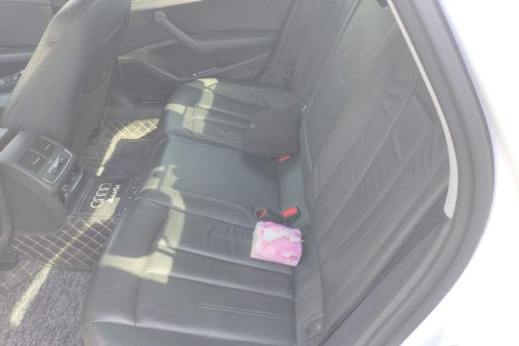 Used Audi A4L 2019 40 TFSI Fashion Edition China VI Emission Standard