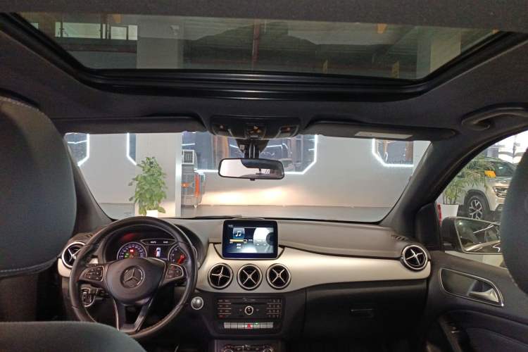 Used Mercedes-Benz B-Class 2017 B 200 Sport Edition
