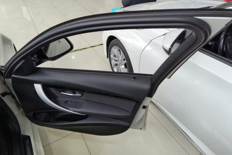 Used BMW 3 Series 2017 320i M Sport
