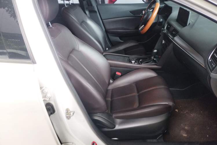 Used Mazda CX-4 2020 2.0L Automatic Two-Wheel Drive Blue Sky Luxury Edition
