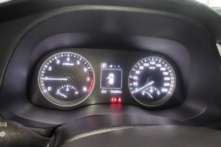 Used Hyundai Tucson 2015 1.6T Dual-Clutch Two-Wheel-Drive Smart Model
