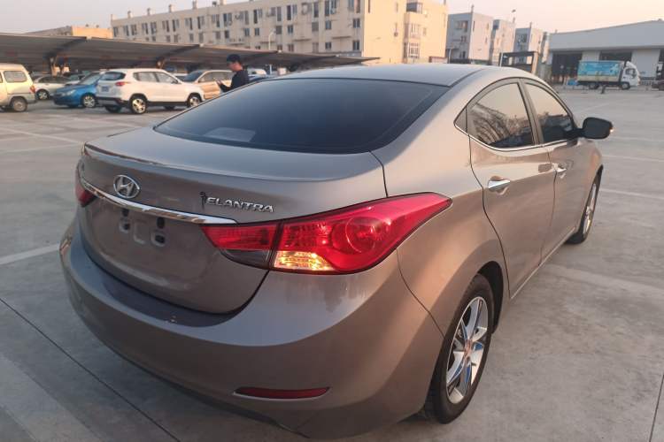 Used Hyundai Elantra 2013 1.6L Automatic Luxury Model