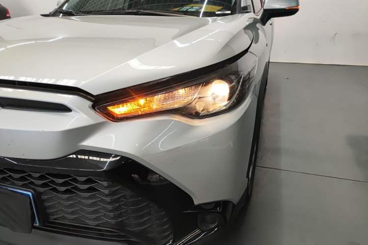 Used Toyota FRONTLANDER 2023 2.0L Smart Electric Hybrid Dual-Engine Leading Edition
