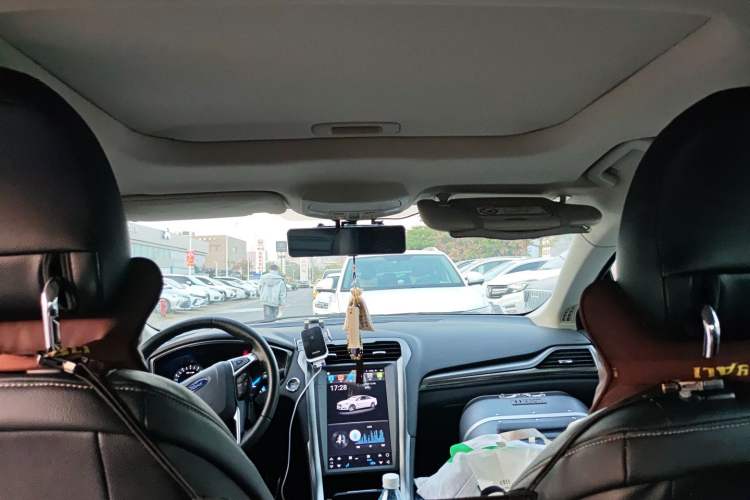 Used Ford Mondeo 2018 EcoBoost 180 Smart Control Fashion Model China VI Standard
