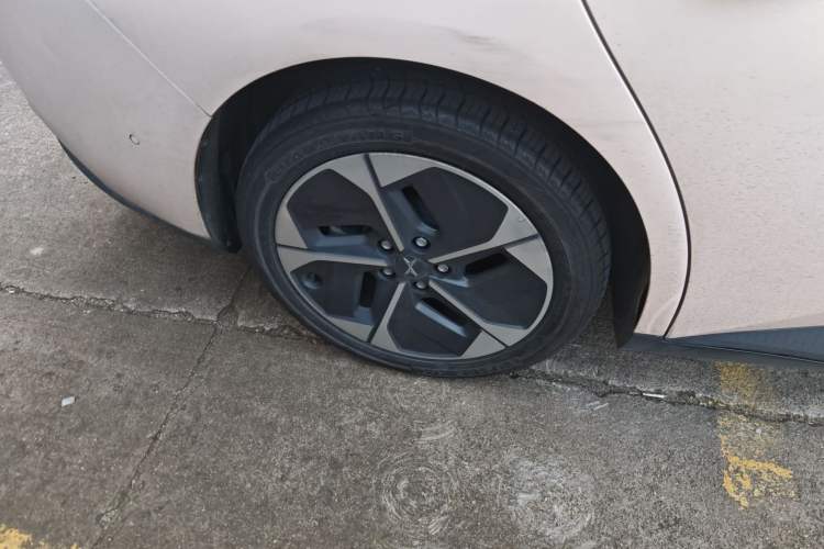 Used XPeng MONA M03 2024 620 with Ultra-Long Range
