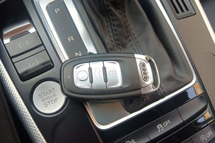 Used Audi A4L 2016 35 TFSI Collector's Edition Automatic Standard Model