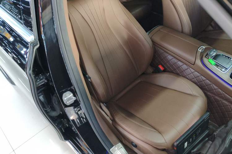 Used Mercedes-Benz E-Class 2021 Facelift E 300 L Stylish Edition
