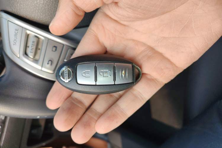 Used Nissan X-Trail 2014 2.0L CVT Comfort Edition 2WD
