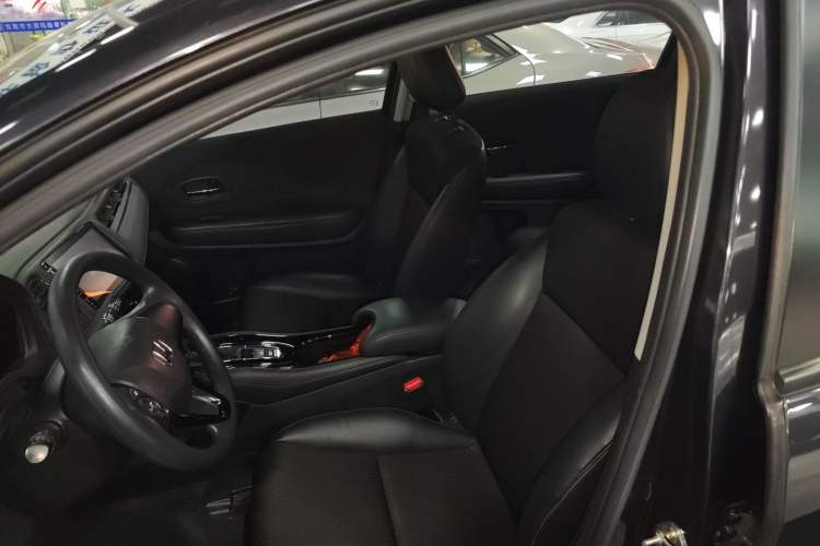 Used Honda Vezel 2019 1.5L CVT Pioneer Edition China VI
