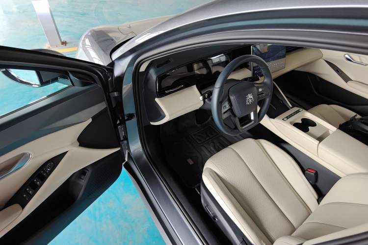 Used BYD Qin L 2025 EV 545KM Beyond Version