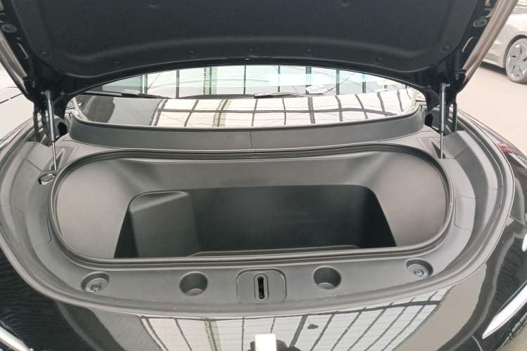 Used  11 2023 Harmony 90° Four-Wheel Drive Version