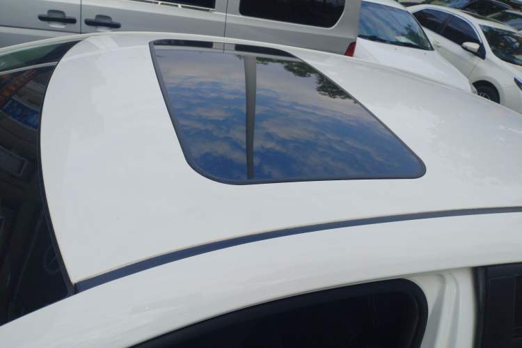 Used Toyota Corolla 2021 Dual-Motor 1.8L E-CVT Elite Edition
