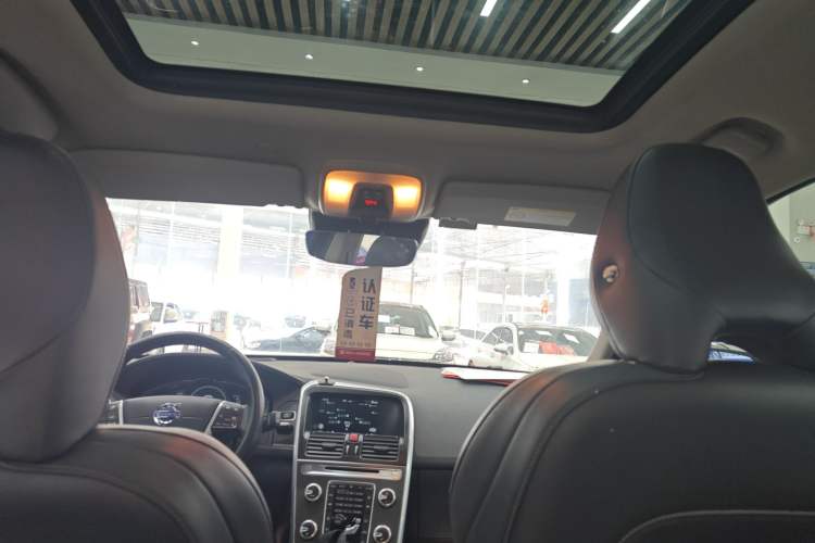 Used Volvo XC60 2015 T5 AWD Zhiyuan Edition