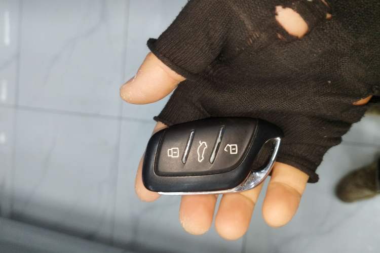 Used Roewe D7 2023 DMH 125km Flagship Edition