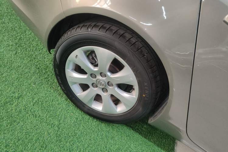 Used Buick Regal 2015 2.0L Leading Fashion Edition
