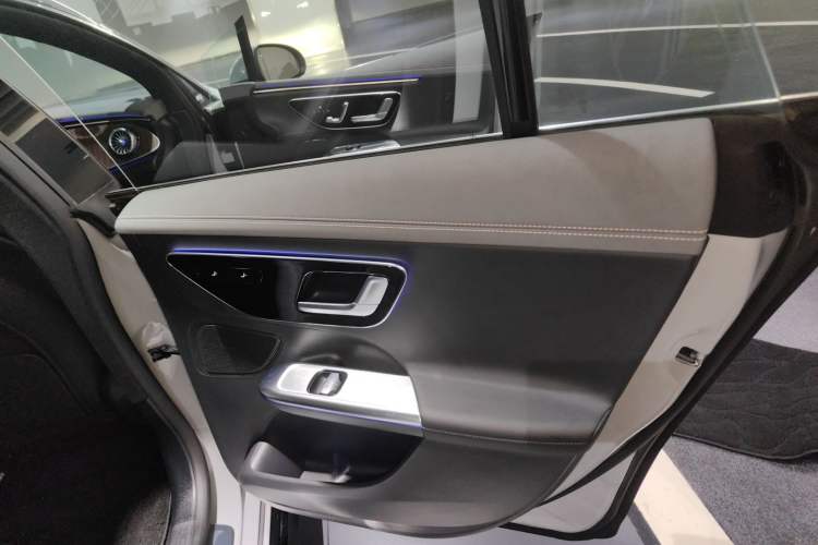 Used Mercedes-Benz EQE 2022 350 Luxury Edition
