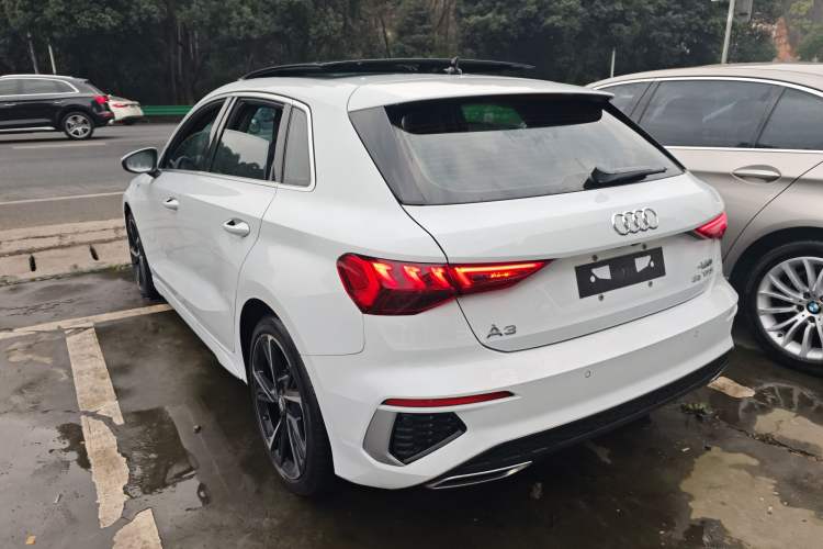 Used Audi A3 2021 Sportback 35 TFSI Fashionable Sports Model
