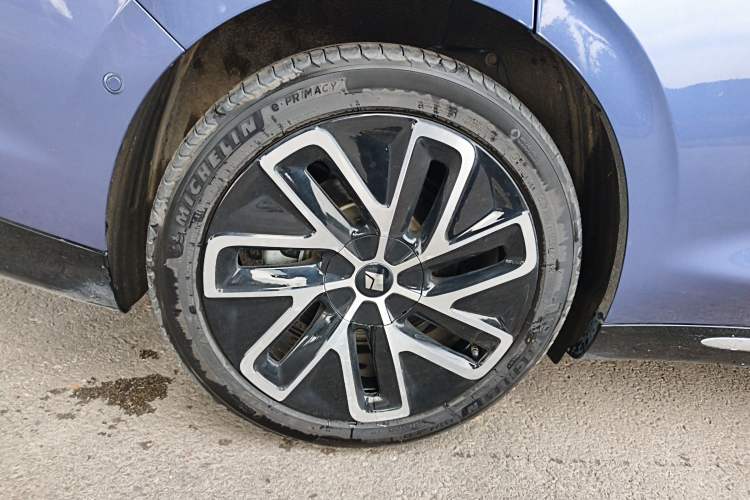 Used Baojun Enjoy 2025 Plug-in Hybrid 140km Luxury Edition