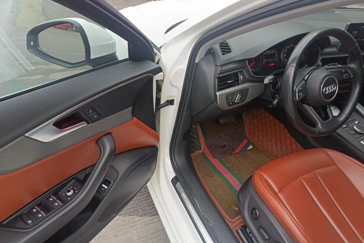 Used Audi A4L 2019 40 TFSI Ambition China VI