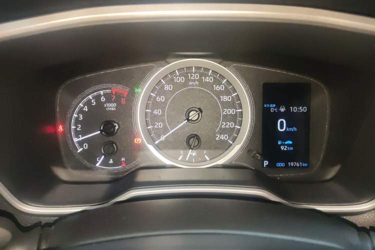 Used Toyota FRONTLANDER 2022 2.0L CVT Luxury PLUS Edition
