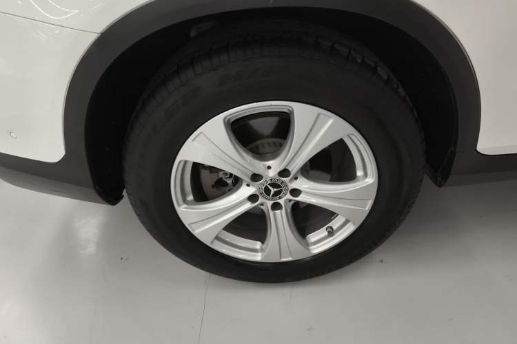 Used Mercedes-Benz GLC 2020 Facelifted GLC 260 L 4MATIC Dynamic Edition
