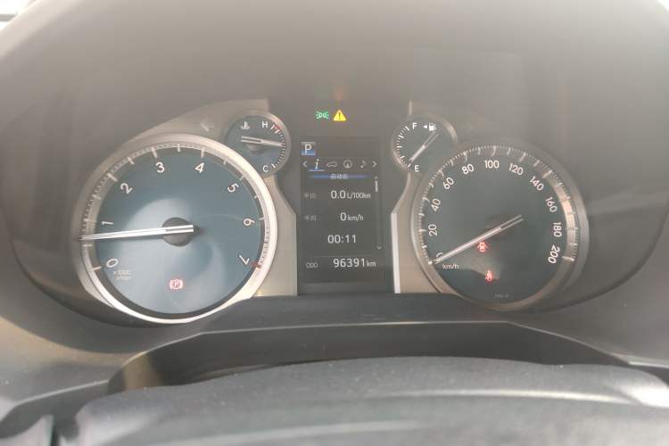 Used Toyota Prado 2018 3.5L Automatic TX-L NAVI with Rear-Mounted Spare Tire
