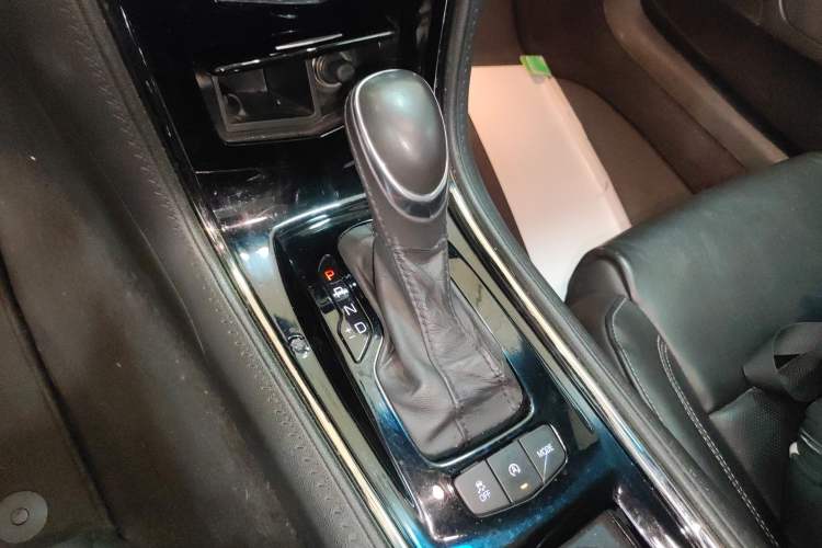 Used Cadillac ATS-L 2017 28T Fashion Edition
