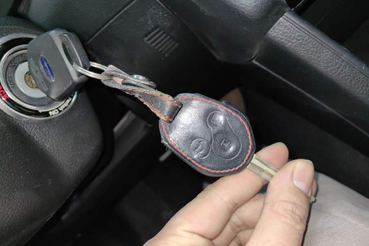 Used Subaru XV 2015 2.0i Special Edition Sport Model
