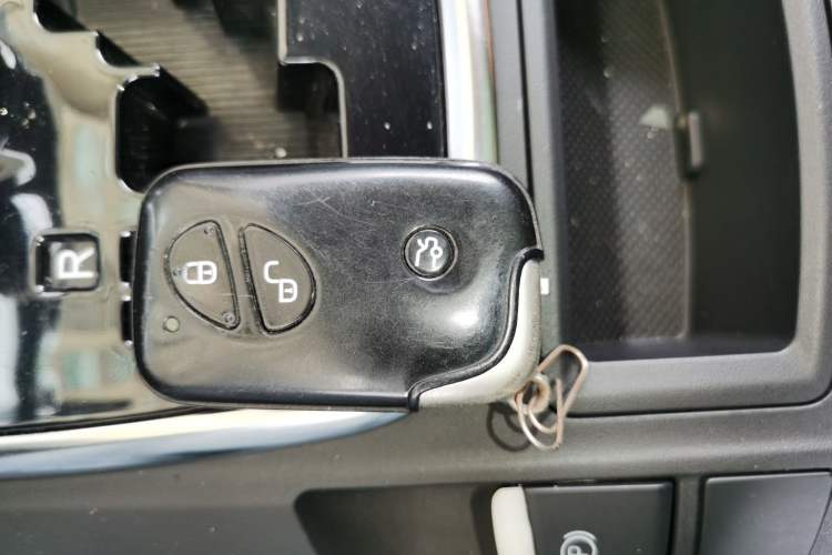 Used BYD S7 2016 2.0T Automatic Prestige Edition
