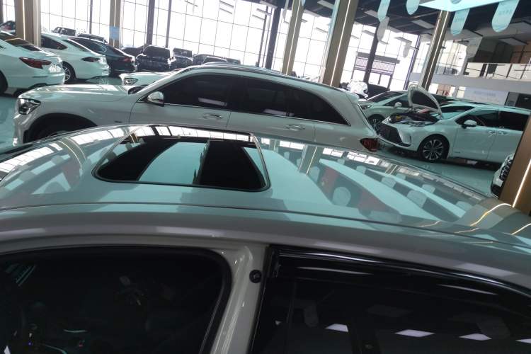 Used Toyota Levin 2023 2.0L Luxury Edition
