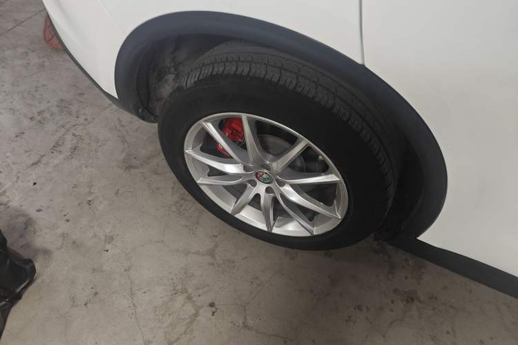 Used Alfa Romeo Stelvio 2017 2.0T 200HP Luxury Edition