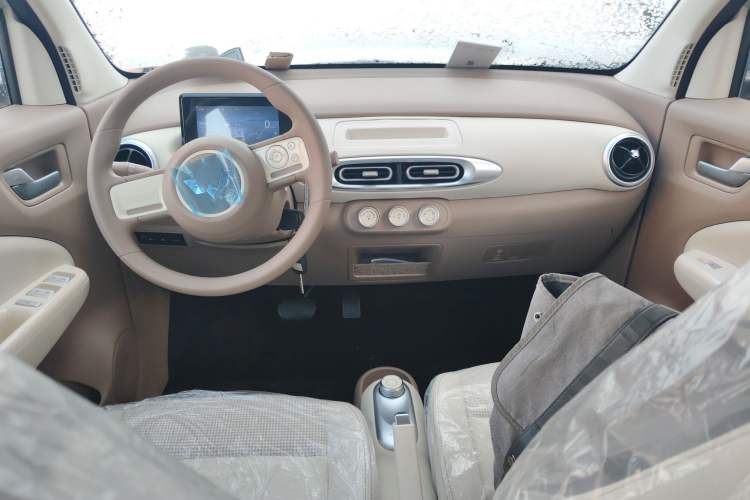 Used Wuling Hongguang MINIEV 2025 Four-Door Version Advanced Edition