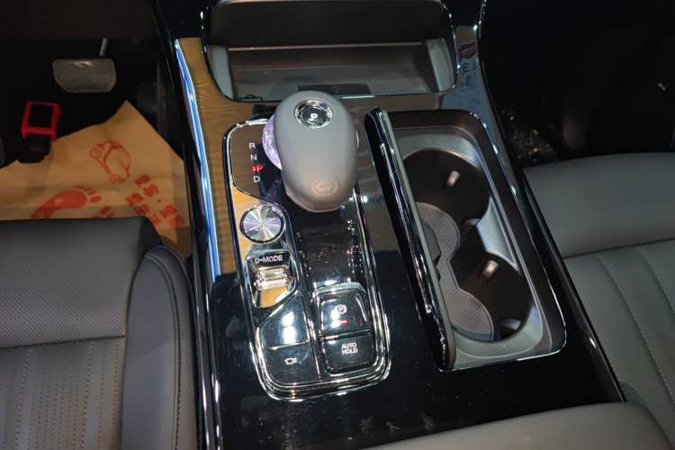 Used GAC Trumpchi M8 2023 Zongshi Series Dual-Motor YuZun Edition
