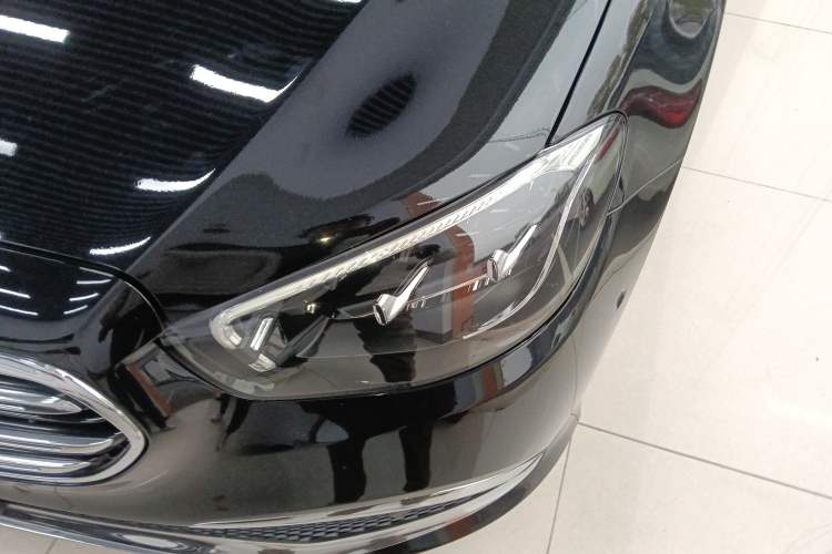 Used Mercedes-Benz E-Class 2023 E 260 L
