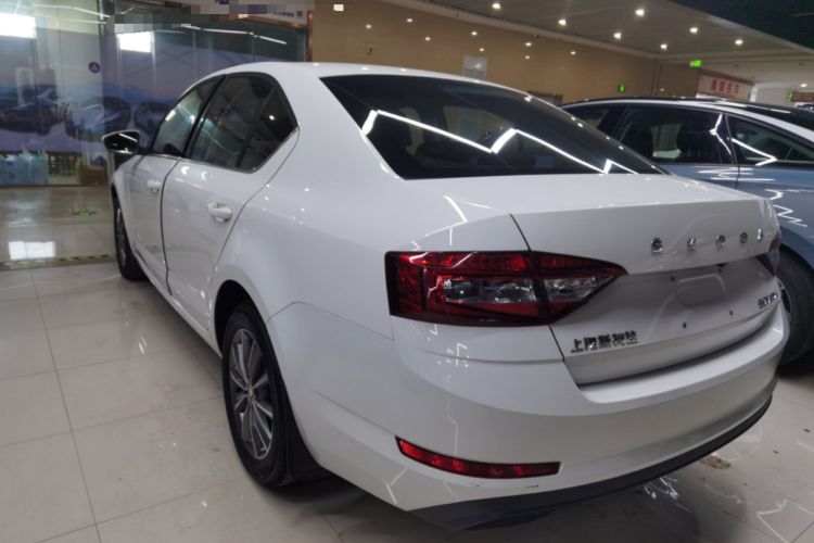 Used Skoda Octavia 2022 1.5L Automatic Comfort Edition
