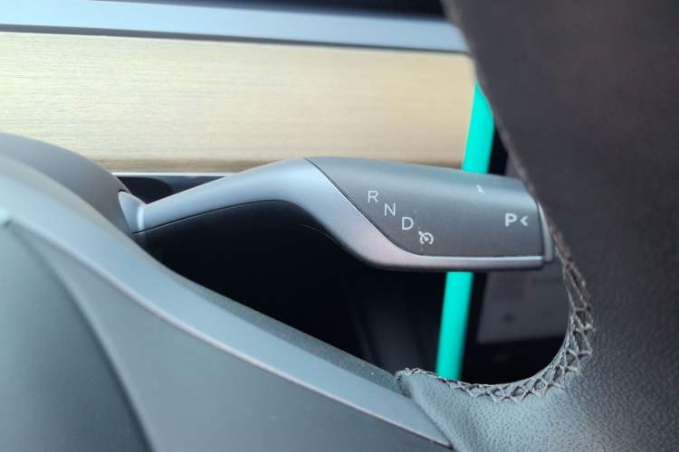 Used Tesla Model Y 2021 Long-Range All-Wheel-Drive Version