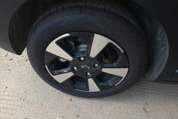 Used Wuling Bingo PLUS 2024 401 km Range 5-Seater Version
