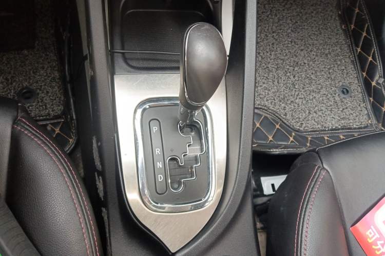 Used Changan CS35 2014 1.6L Automatic Luxury Model China IV Standard