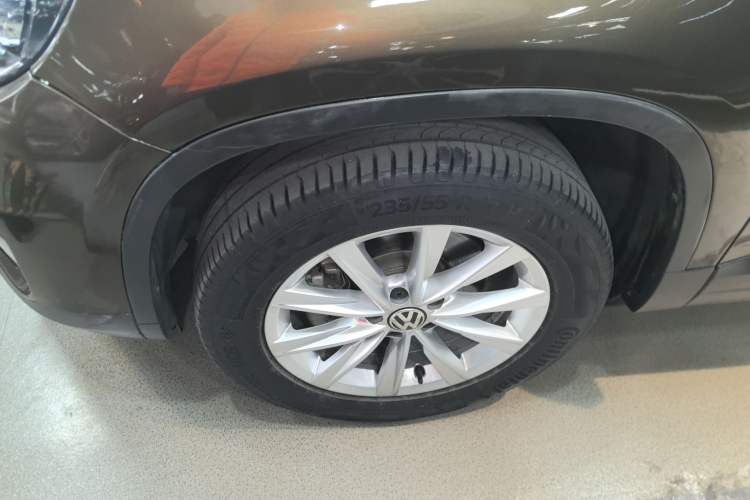 Used Volkswagen Tiguan 2017 300TSI Automatic Two-Wheel Drive Silk Road Comfort Edition
