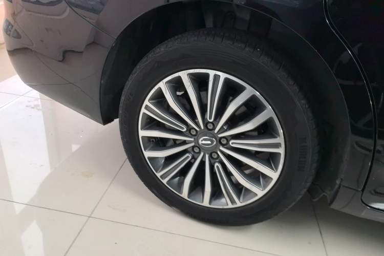 Used GAC Trumpchi M6 2021 270T DCT Luxury Edition (7-seater)