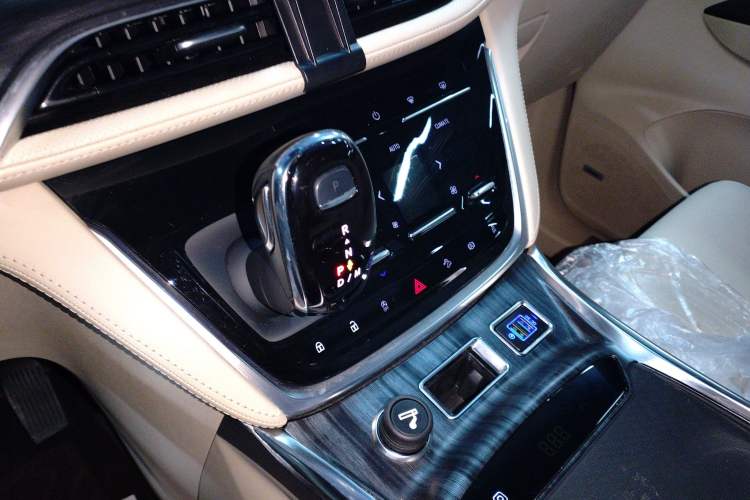 Used Buick GL8 2022 ES Landtrek 653T Flagship Model
