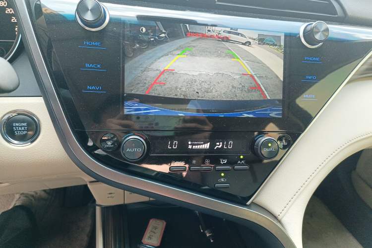 Used Toyota Camry 2019 Revised Version 2.0G Luxury Edition
