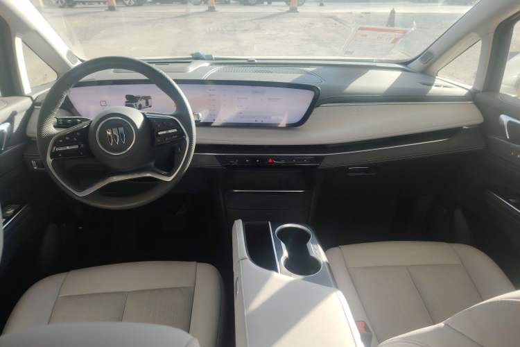 Used Buick GL8 2025 Lu Zun Deluxe Edition
