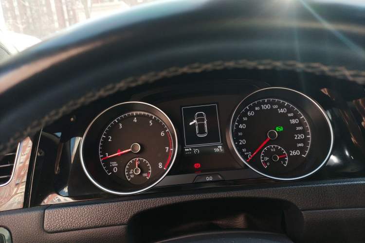 Used Volkswagen Golf 2018 280TSI Automatic R-Line Model
