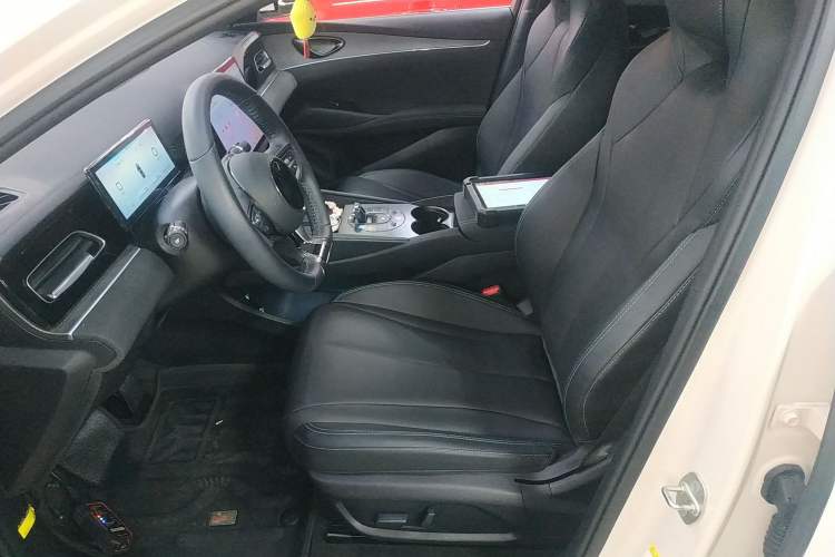 Used BYD Seal 06 New Energy 2024 DM-i 80KM Prestige Model
