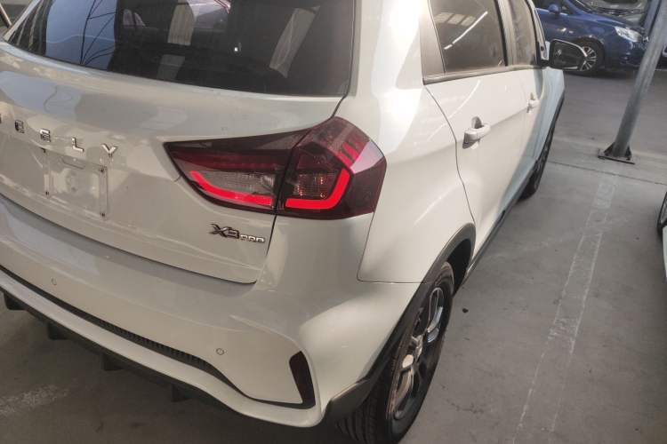 Used Geely Auto Vision X3 2021 PRO 1.5L Manual Elite Model