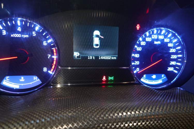 Used Kia K5 2015 2.0L Automatic LUX