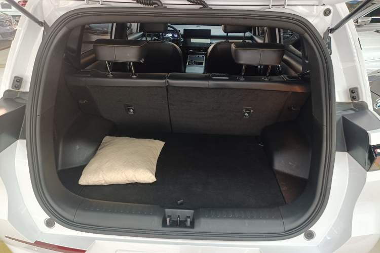 Used AION Y 2021 70 Enjoyment Tech Edition
