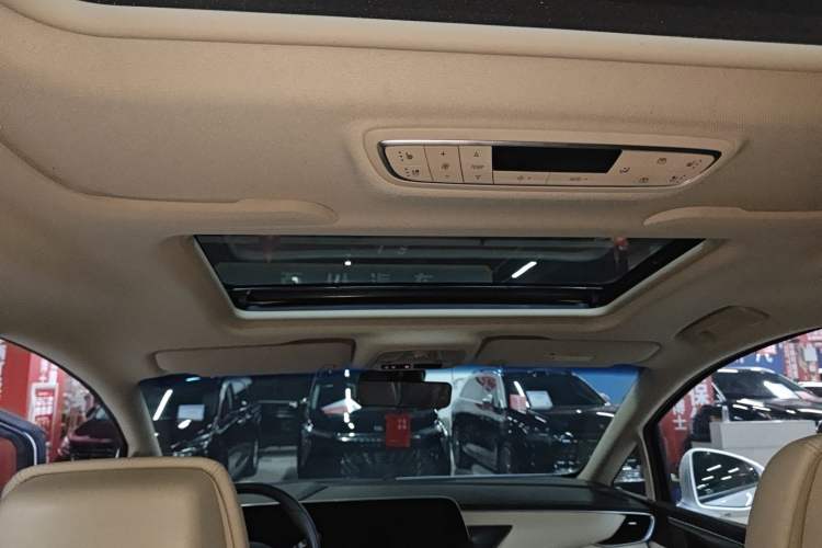 Used Buick GL8 2023 ES Lu Zun Luxury Model